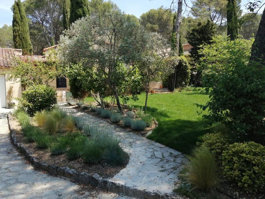 Villa Familiale - Proche Aix En Provence Ventabren Εξωτερικό φωτογραφία